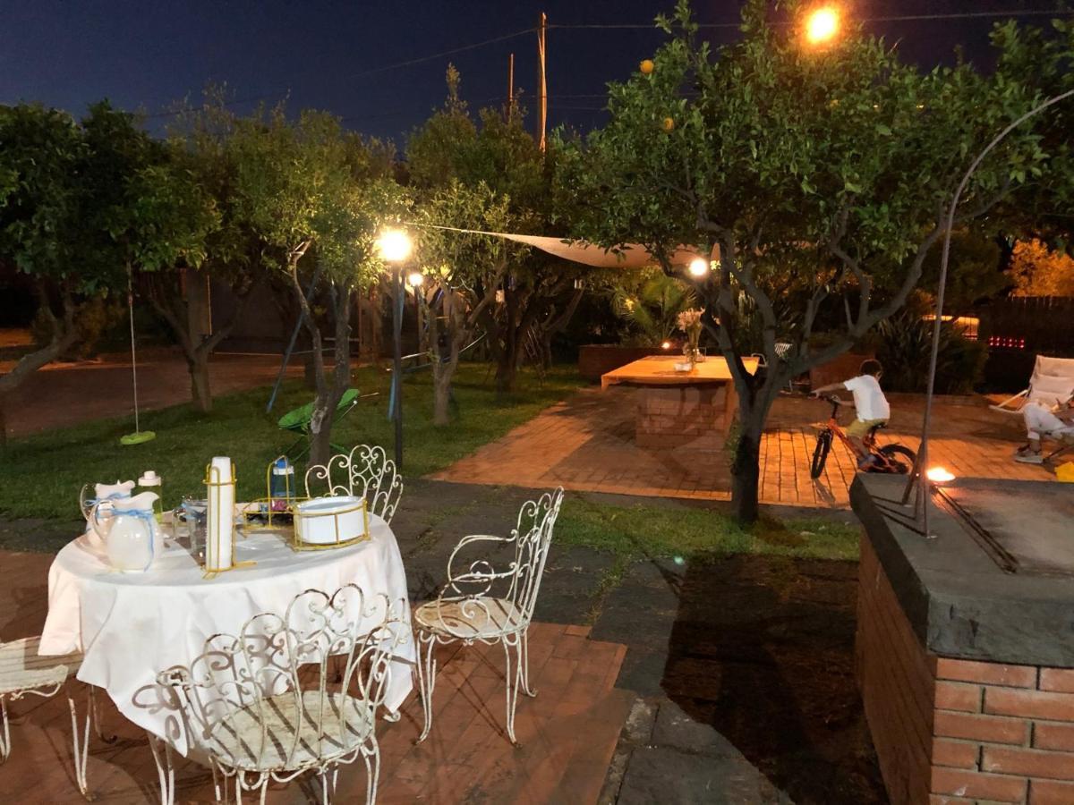 אסראלה Villa Carolea מראה חיצוני תמונה