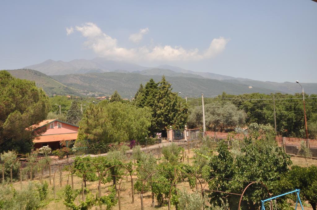 אסראלה Villa Carolea מראה חיצוני תמונה